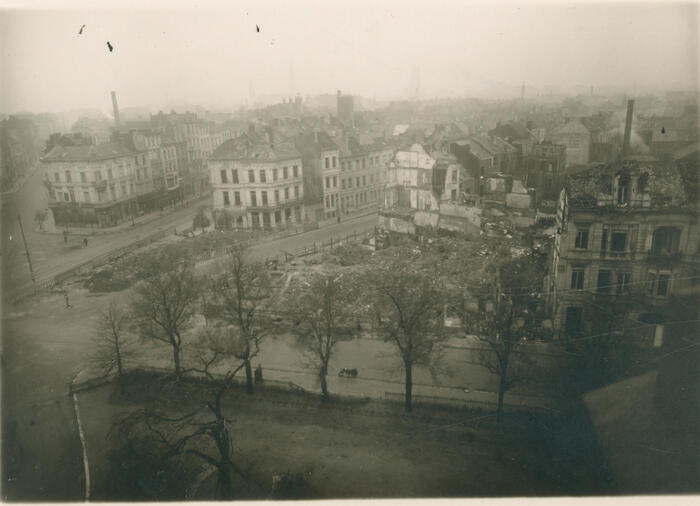 Schade na de eerste V-bominslag